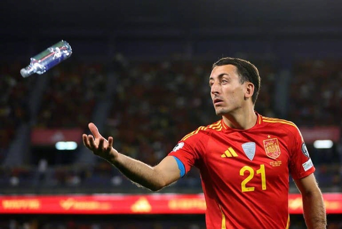 乐鱼网址-国际足联新规禁止球迷带水瓶入场|世界杯|世界杯球场|赛事|赛场|气温_新浪体育_新浪新闻